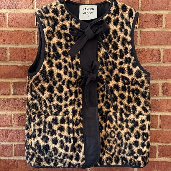 DAMSON MADDER Leopard Gilet 10 - Picture 5 of 6